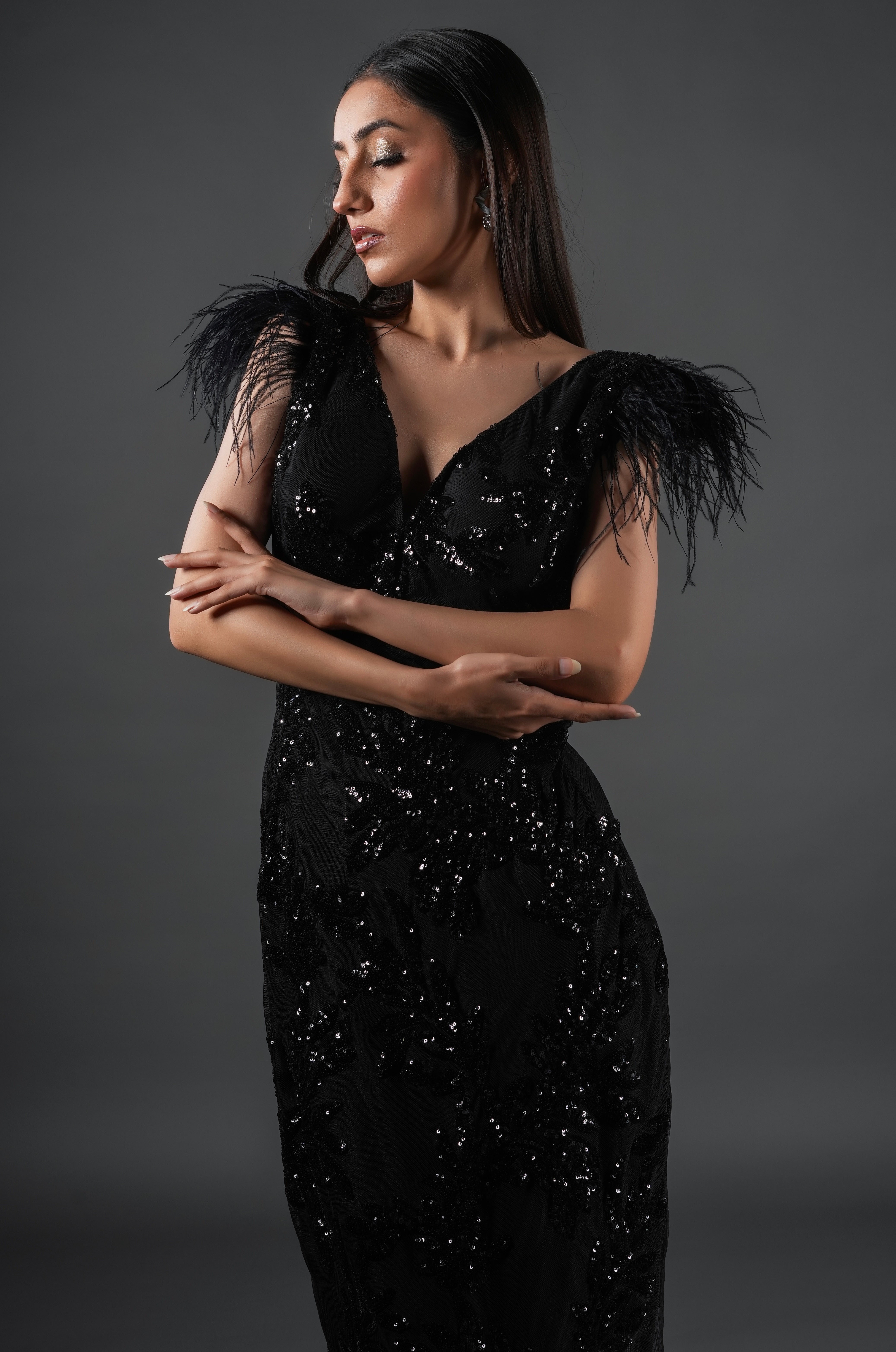 BLACK COCKTAIL DRESS WITH FEATHER DETAILING