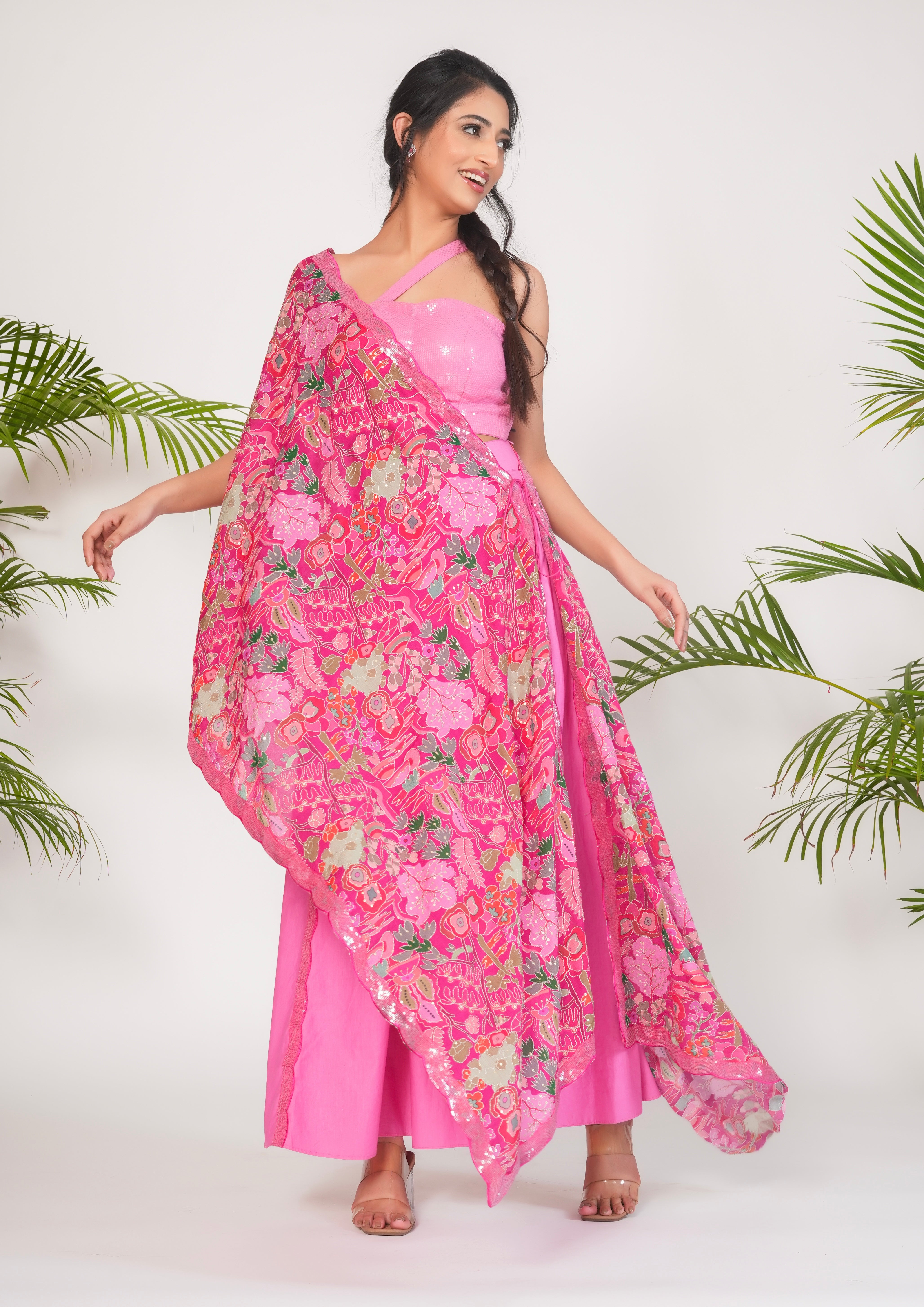 PINK CAPE WITH SEQUINS DETAILED PALAZZO PANTS