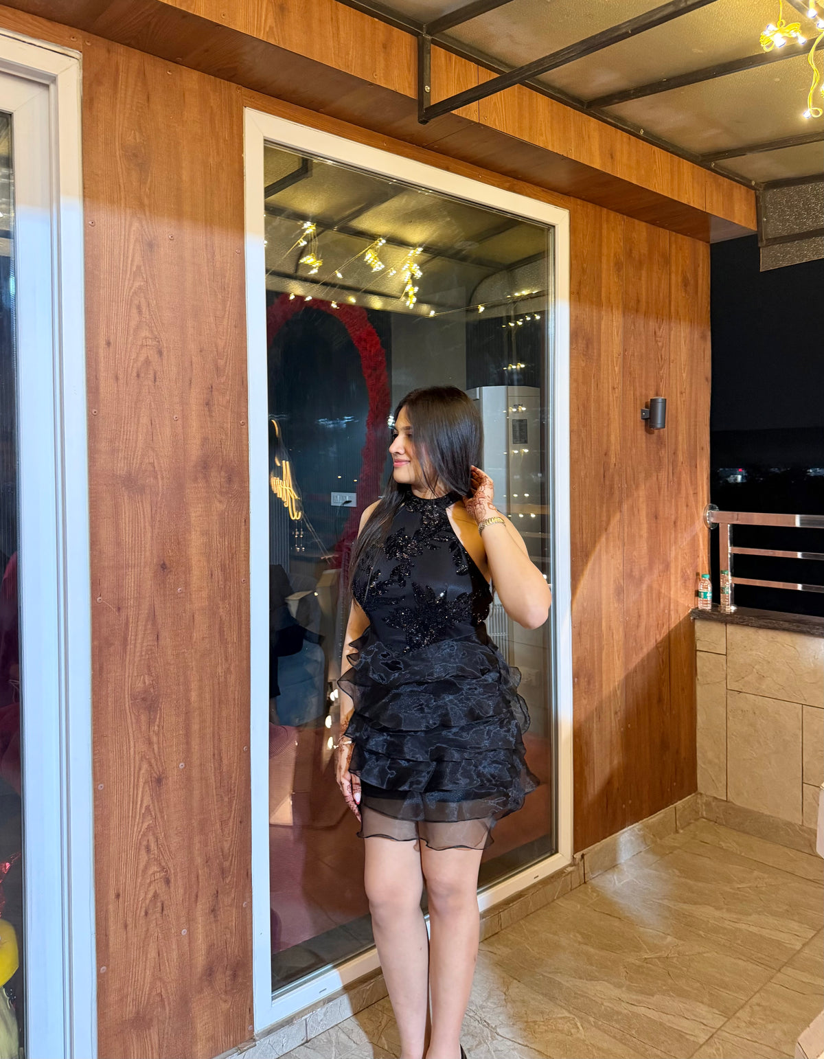 BLACK SHORT DRESS